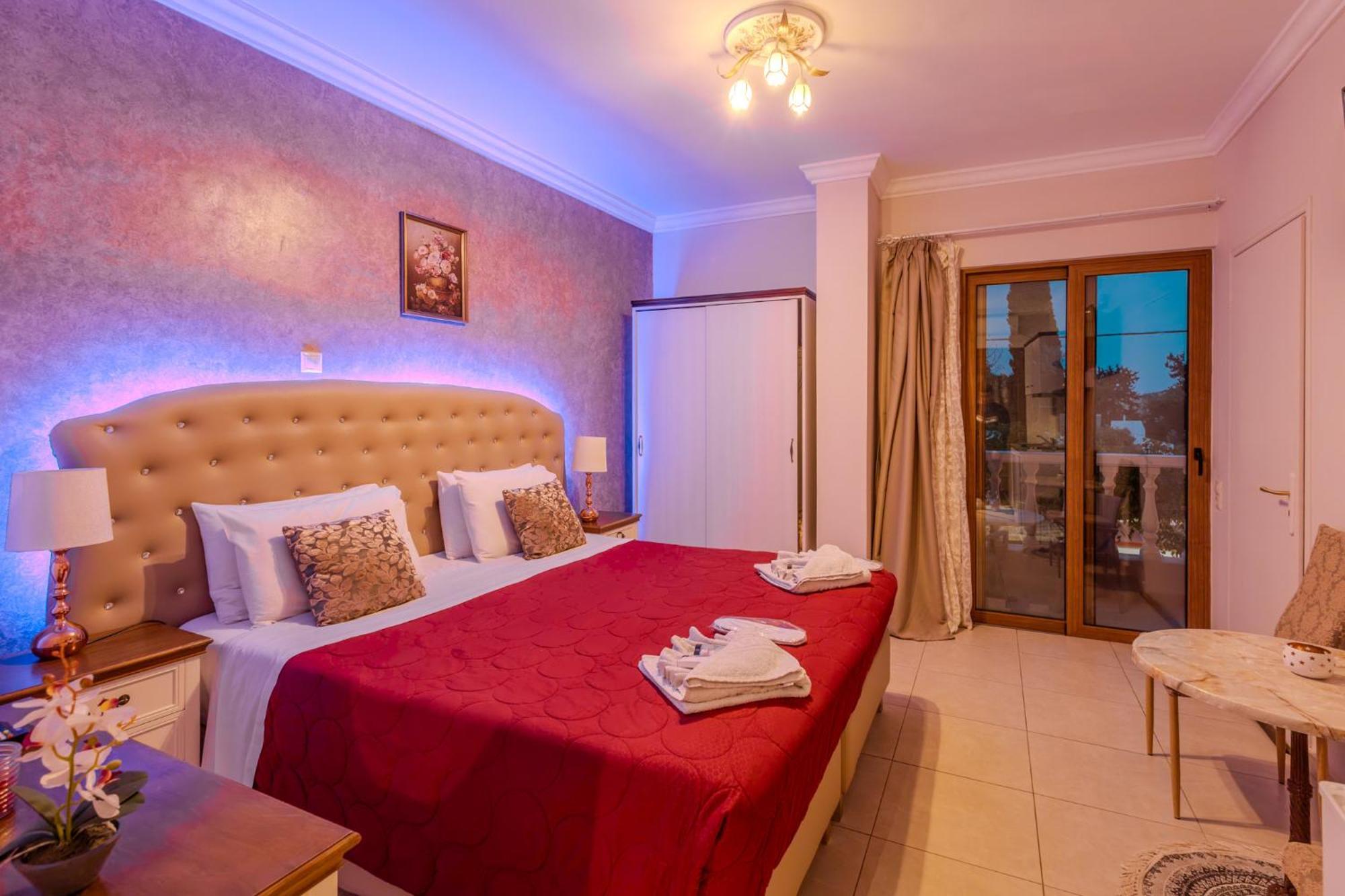 Knights' Castle Bed & Breakfast